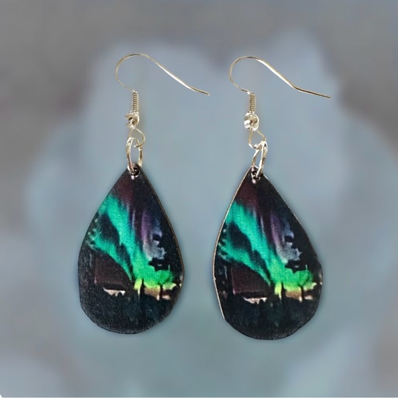 Jewelry - ⭐️ 5 for $25 Bohemian Wood Abstract Teardrop Hoop Earrings